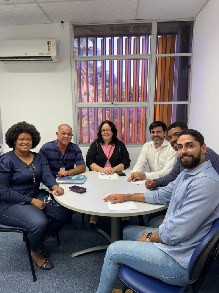 Reunião entre direção e coordenação da FDA juntamente com a UCSal para parceria.